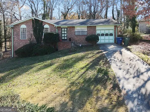 2195 Fairway Cir SW, Atlanta, GA 30331