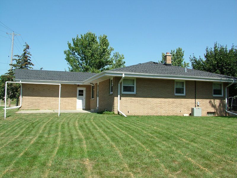 1st image of 917 N Moreland Blvd