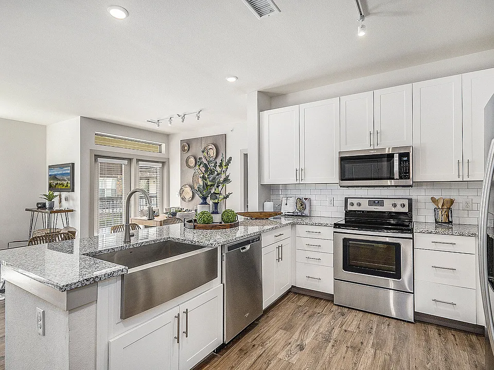 Peak 83 apartments community photo