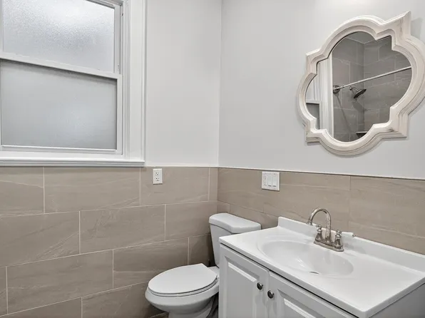 784 Avenue C image 21 of 25