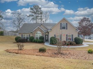 1538 Pointe South Cir, Bethlehem, GA 30620