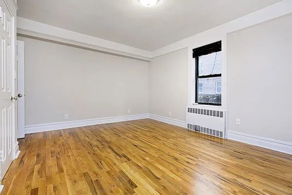 Rented by Waldstar Real Estate LLC | media 23