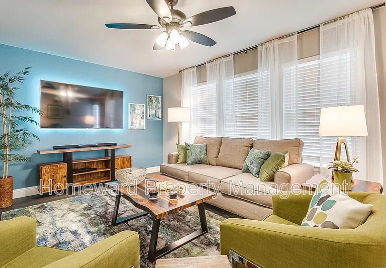 825 Juno Ln — Photo 19