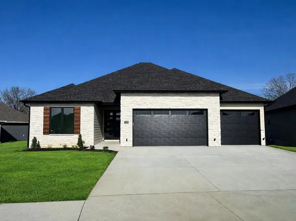 2829 Misty Flower Dr, Columbia, MO 65203