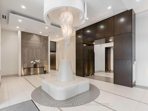 3rd image of 23 Glebe Rd W #304