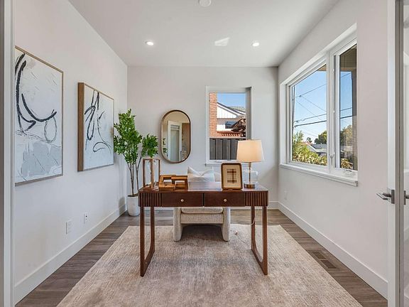 4th image of 300 Helen Dr