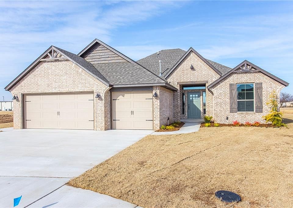 1st image of 1484 Auburn Cir