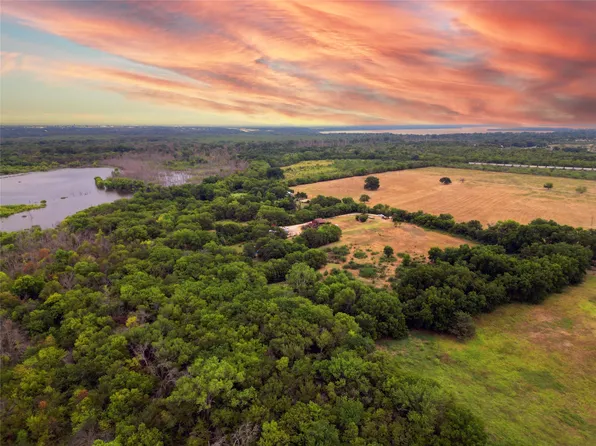 4583 La Croix Rd, Denton, TX 76208