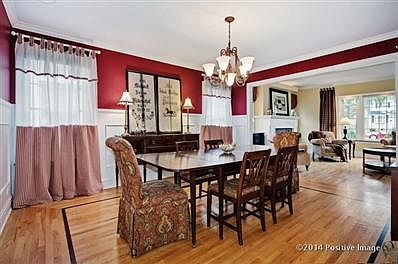 4th image of 391 Turner Ave