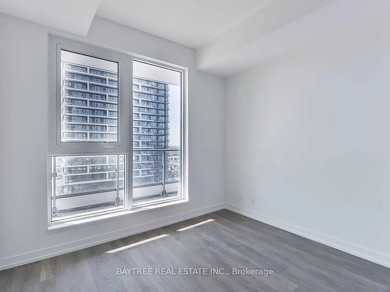 5 Buttermill Ave #3606 — Photo 10
