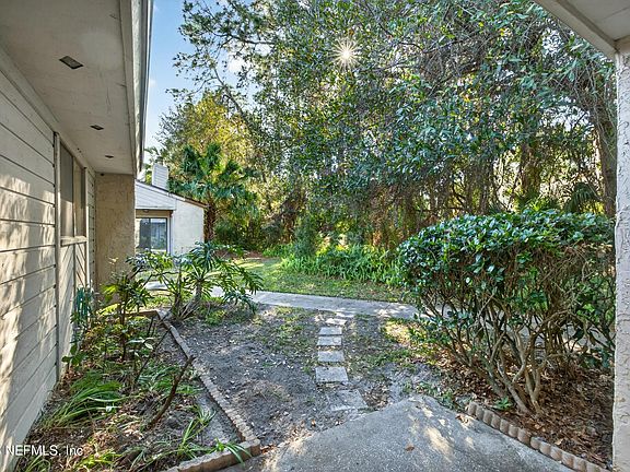 4th image of 3801 CROWN POINT Road #1292