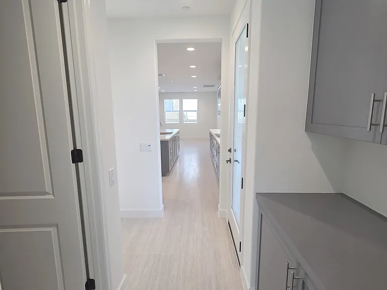 512 San Lorenzo Rd — Photo 29