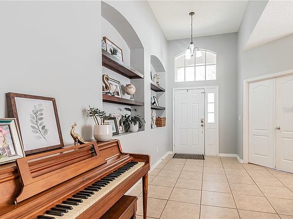5th image of 8012 Moccasin Trail Dr