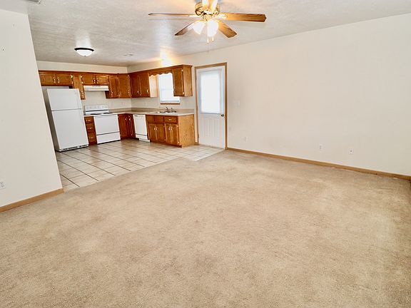 3rd image of 1248 Orchard Dr