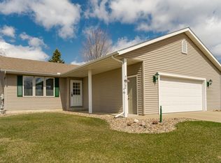 4943 3rd St NW, Rochester, MN 55901