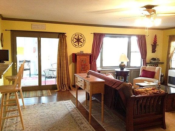 4th image of 64 Crab View Ln