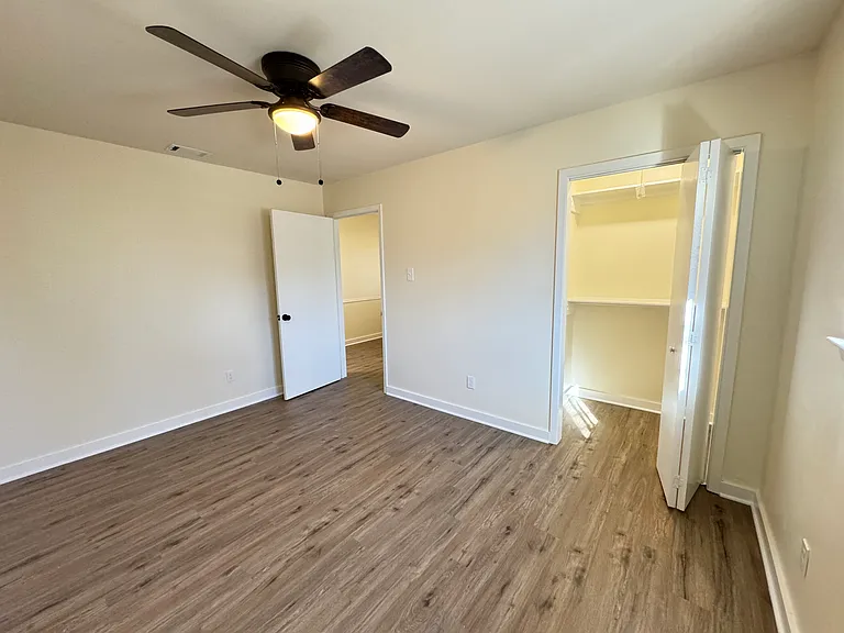 601 Ravenwood Dr — Photo 19