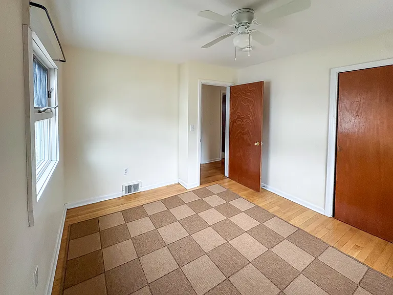 38 Marshall Dr — Photo 26