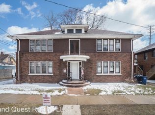 1137 Valley Dr #1137, Racine, WI 53403