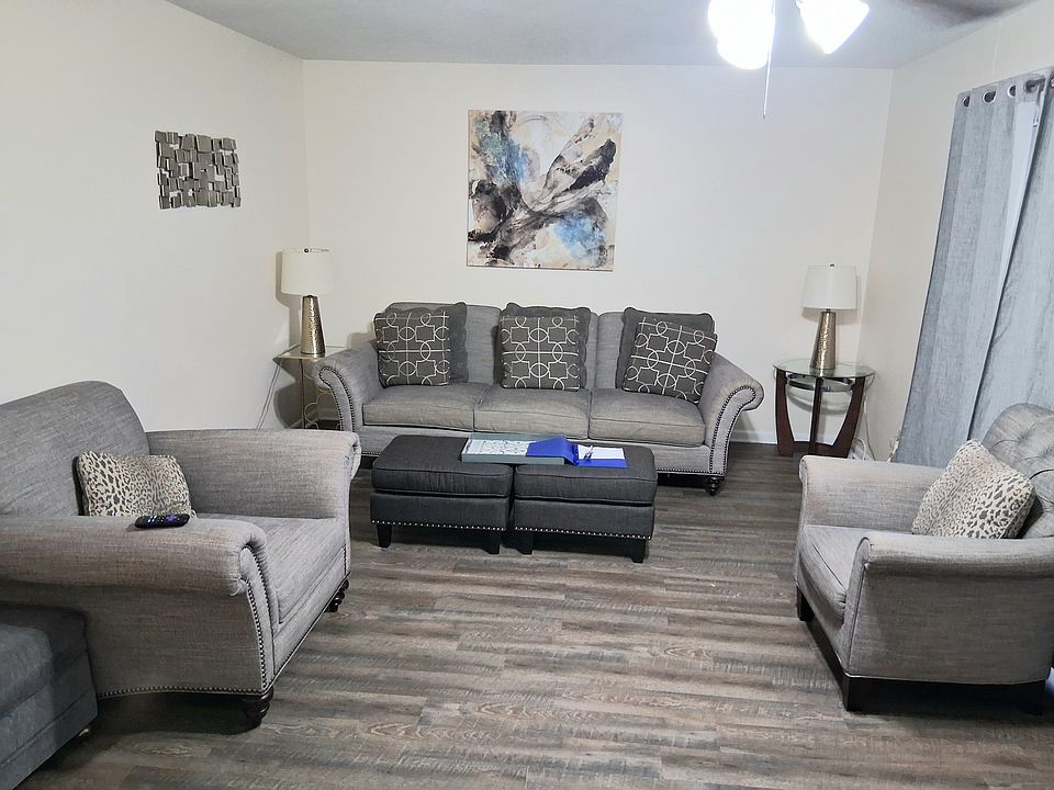 1st image of 101 Chris Dr
