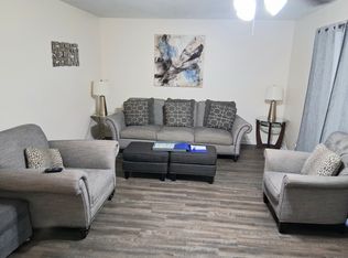 101 Chris Dr, Warner Robins, GA 31093