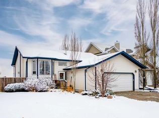 914 E 26th St, Wainwright, AB T9W1V9