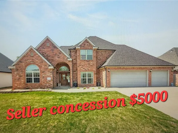 402 SE Hendrix St, Bentonville, AR 72712