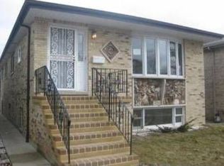 3419 N Oriole Ave, Chicago, IL 60634