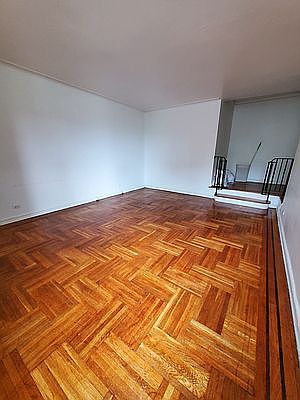 4th image of 100 Winthrop St APT 4H