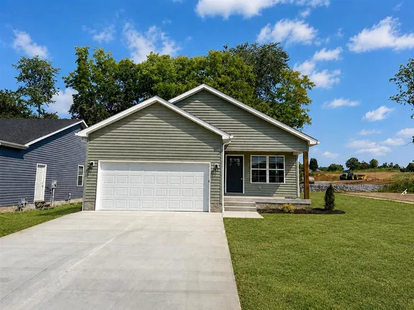 704 Cherry Blossom Rd, Bowling Green, KY 42103