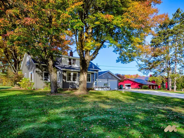 5069 Staple Rd, Muskegon, MI 49445