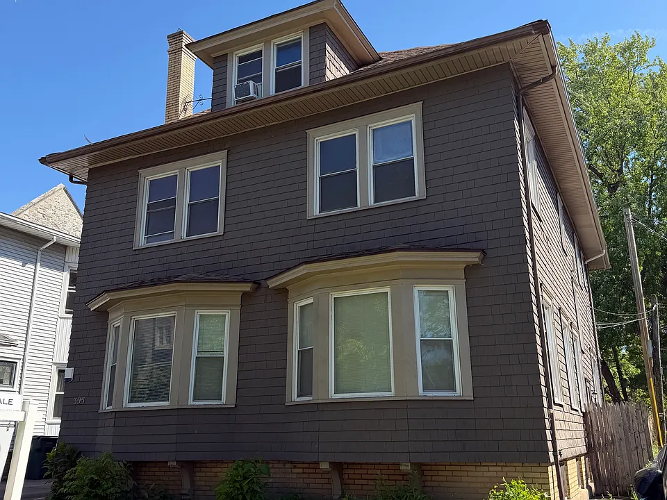 395 University Ave #1