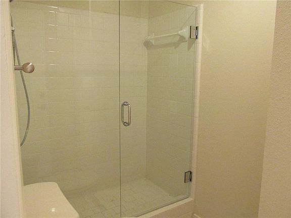 3rd image of 52 Woodstone Sq