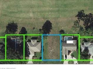 602 Sportsman Ave, Sebring, FL 33875