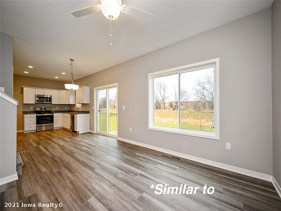 2nd image of 5365 Carter Ct