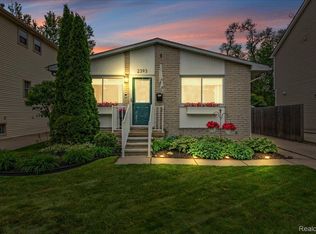 2393 Beverly Blvd, Berkley, MI 48072