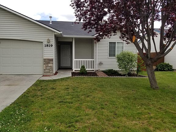 2nd image of 1819 W Havenwood Ave