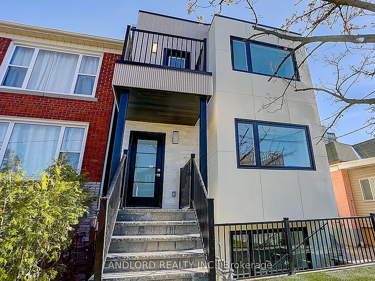 71 Livingstone Ave #LOWER — Photo 2