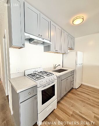 2nd image of 3612 Midvale Ave #212A