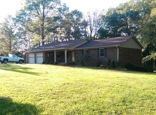240 W Valley Dr, Russellville, KY 42276