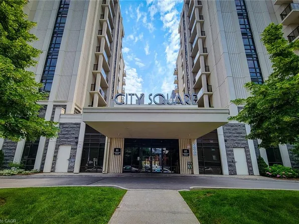 85 Robinson St #703, Hamilton, ON L8P 0B9