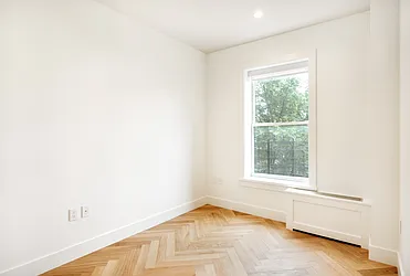 Rented by Akelius Real Estate Management