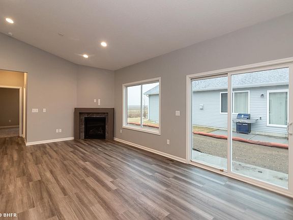 4th image of 1514 Indigo Dr SE