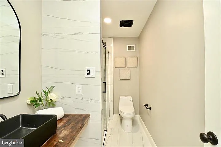 4702 Forestdale Dr — Photo 18