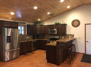 5222 Headquarters Trl, Rhinelander, WI 54501