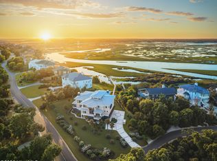 9 Clamdigger Point Rd, Wilmington, NC 28411