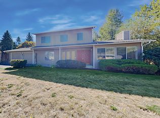 11825 SE 210th Pl, Kent, WA 98031