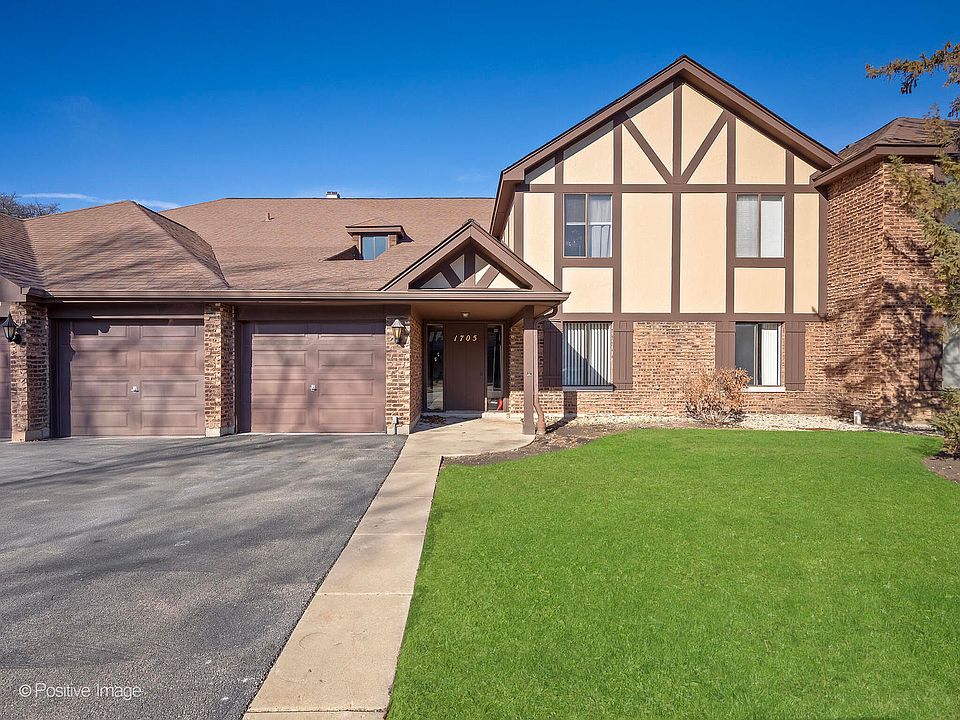 2nd image of 1705 Lakecliffe Dr APT D