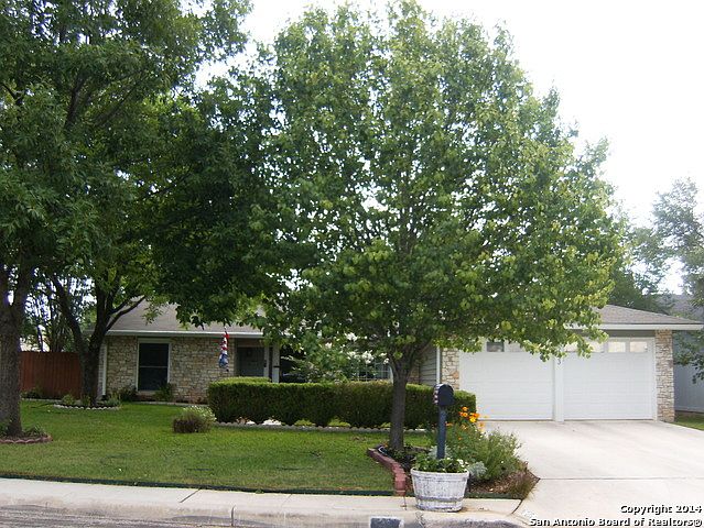1st image of 8243 Meadow Frst