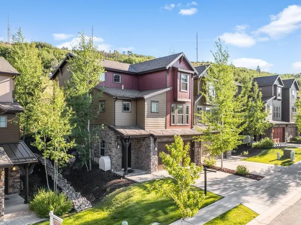 911 W Abigail Dr, Kamas, UT 84036